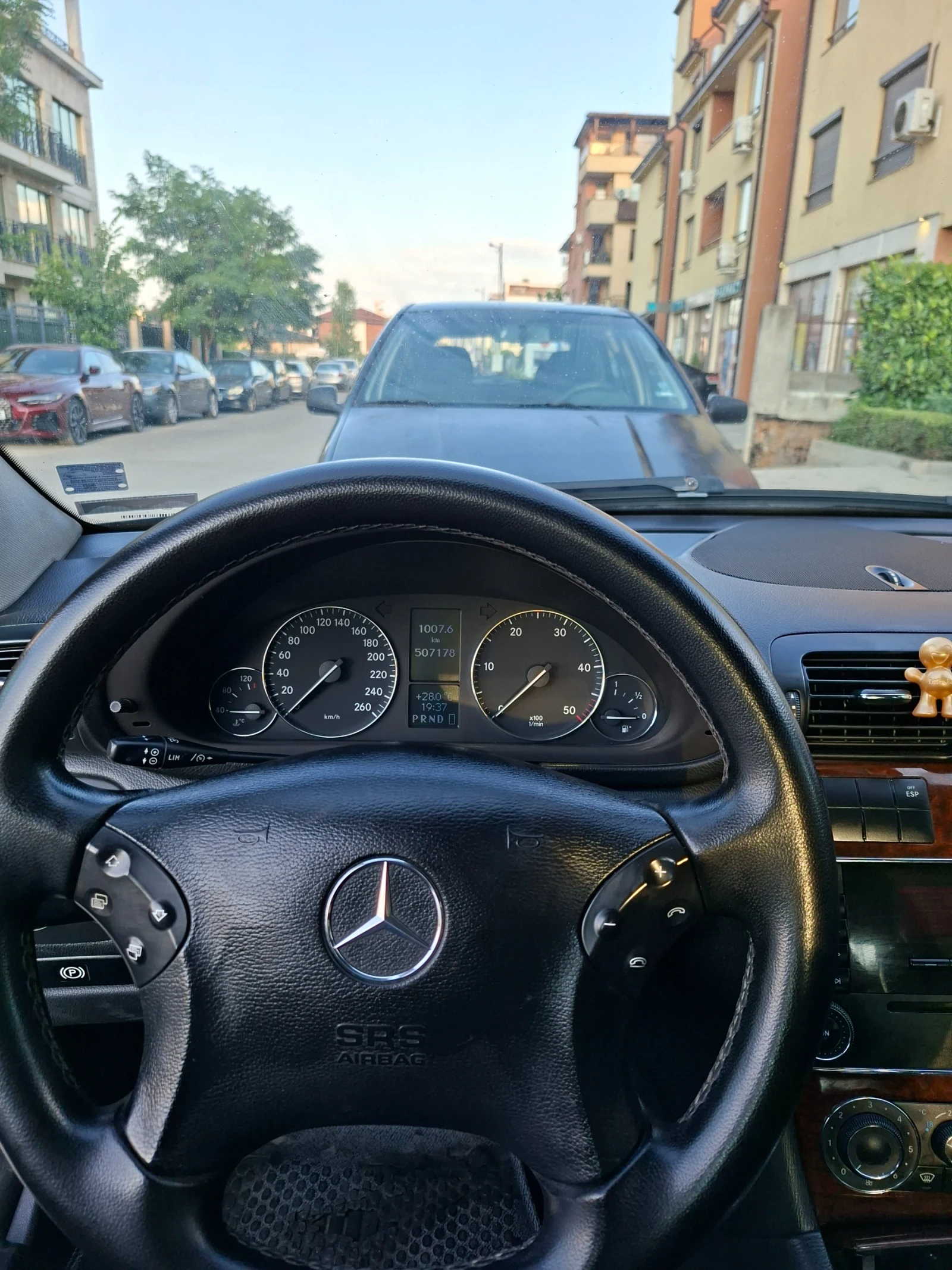 Mercedes-Benz C 200  - изображение 9