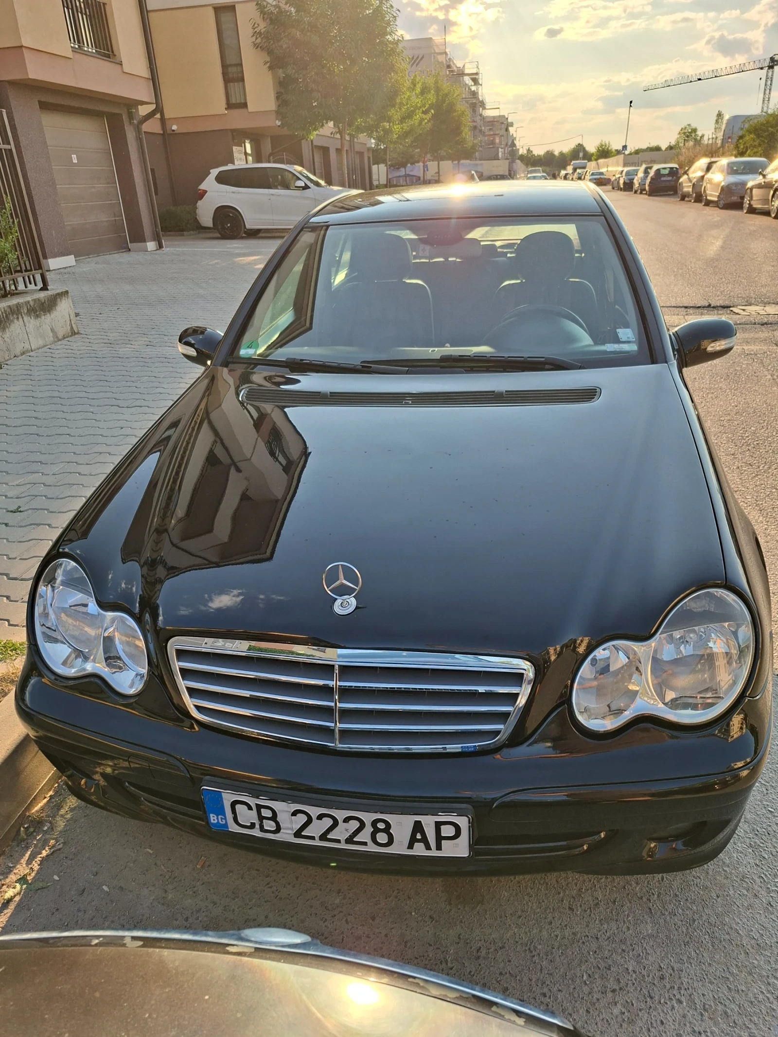 Mercedes-Benz C 200  - изображение 2