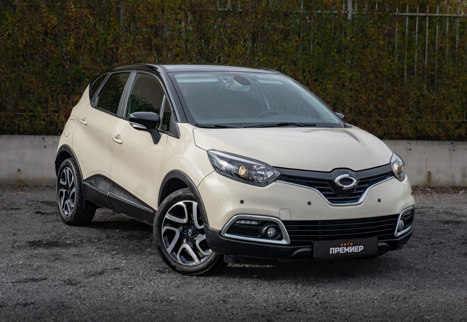 Renault Captur 1.5 DCI-ПЕРФЕКТНА-6М.ГАР!  - изображение 3