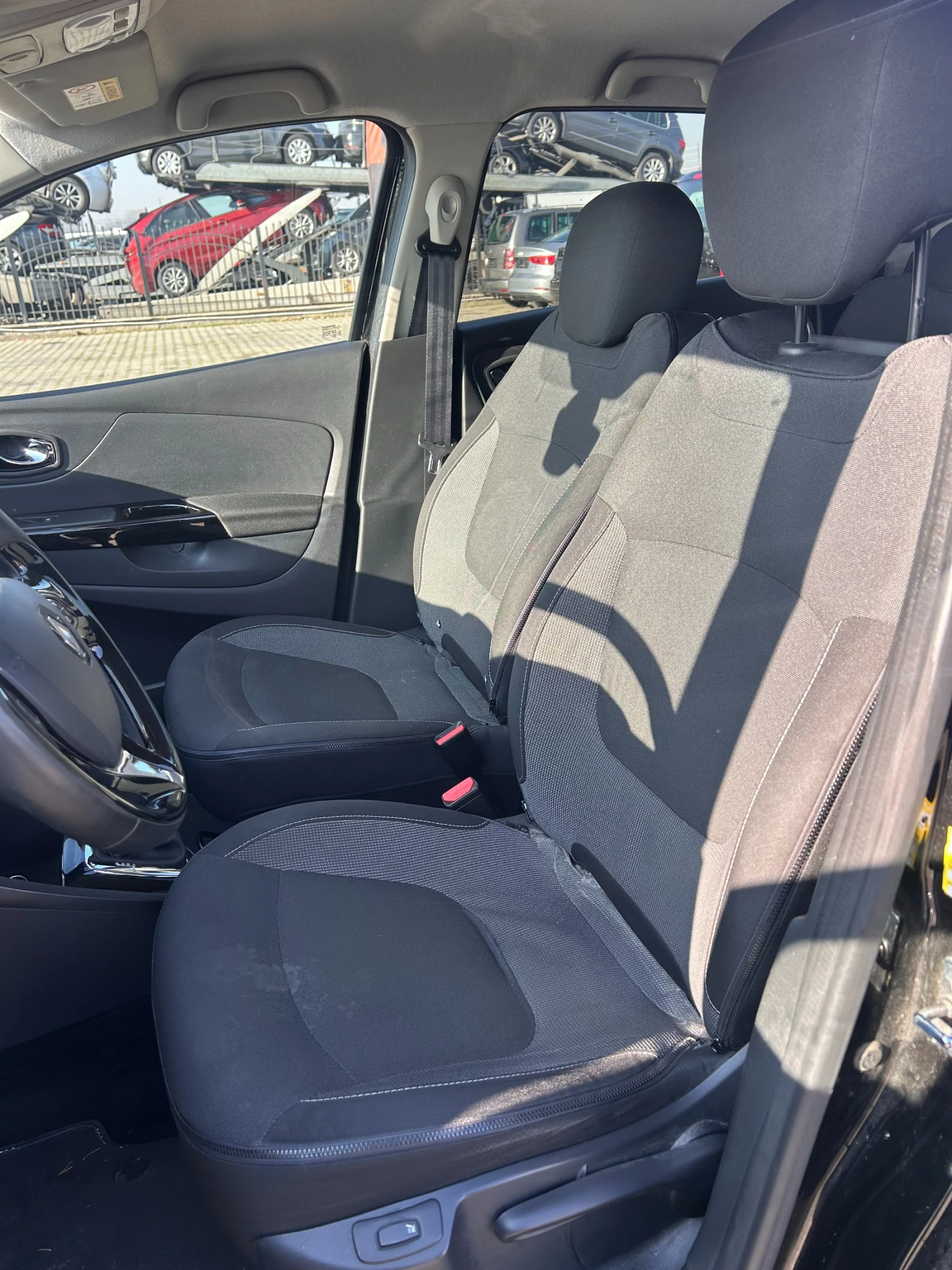 Renault Captur 1.2TCe AVTOMAT/NAVI EURO 5 | Mobile.bg � ����������� 12