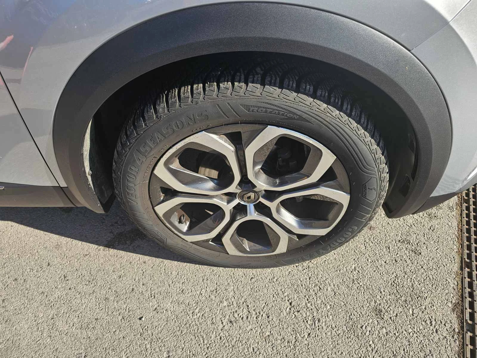 Renault Captur 1.3 TCe 130 EDC | Mobile.bg � ����������� 16