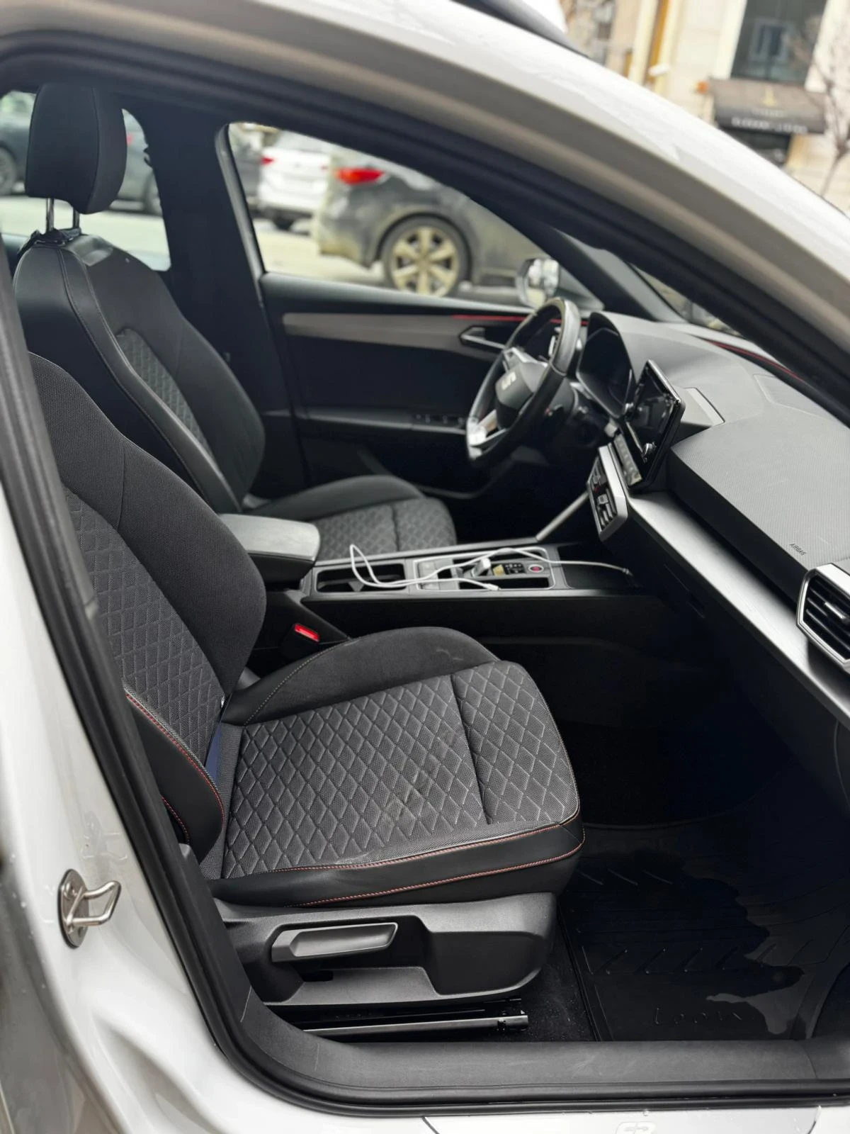 Seat Leon  FR, снимка 5 - Автомобили и джипове - 53470880