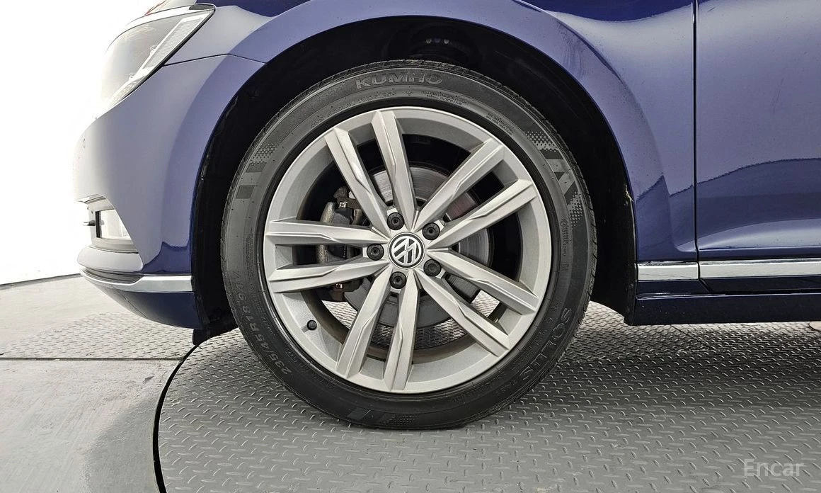 VW Passat  - изображение 5