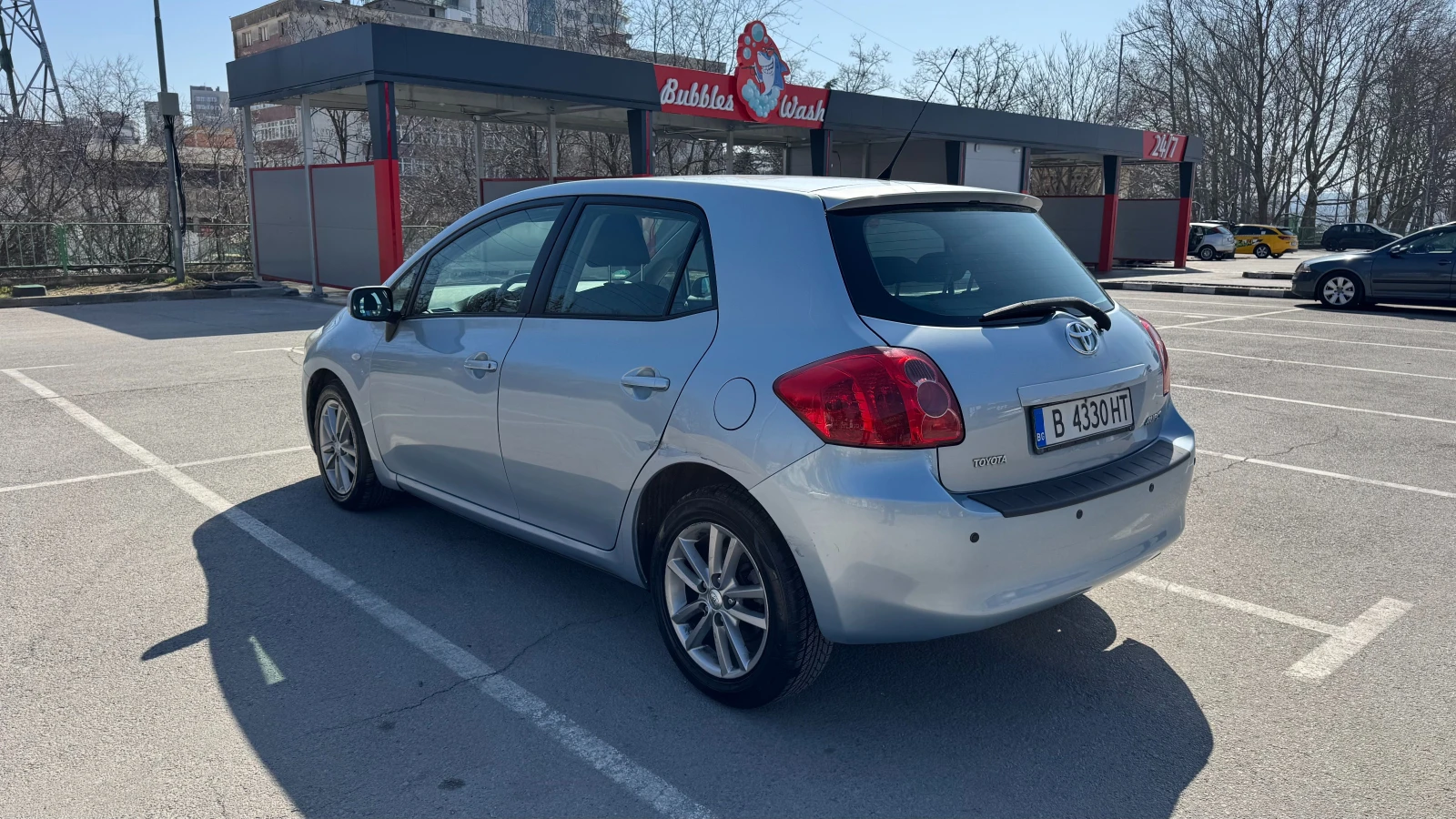 Toyota Auris, снимка 5 - Автомобили и джипове - 55384850