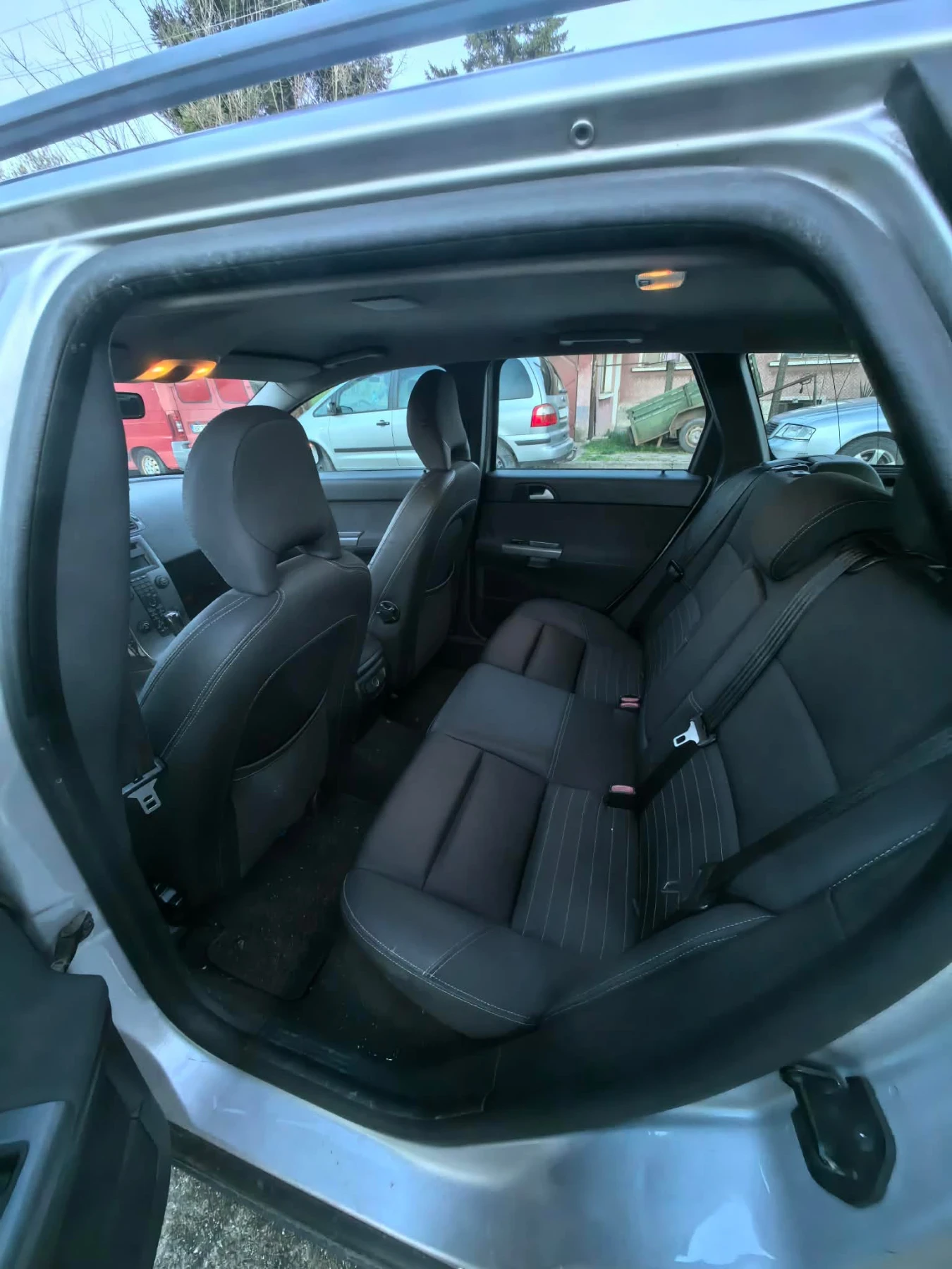 Volvo V50, снимка 10 - Автомобили и джипове - 54157279