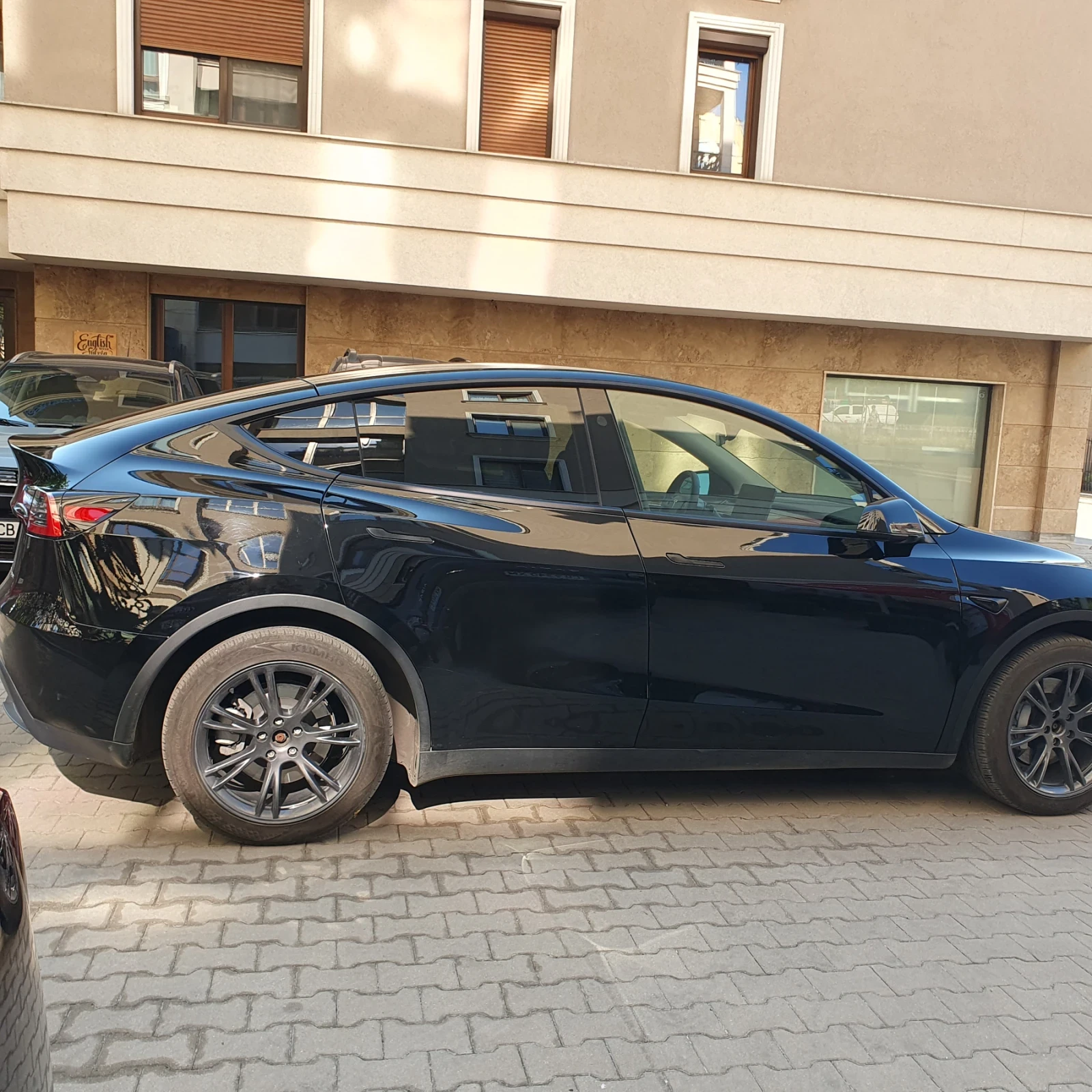 Tesla Model Y DUAL MOTOR AWD, снимка 4 - Автомобили и джипове - 54997962