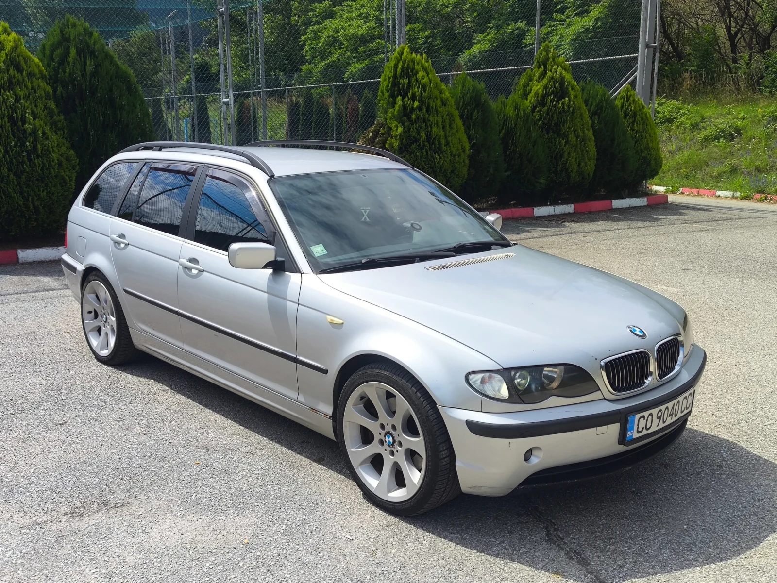 BMW 330