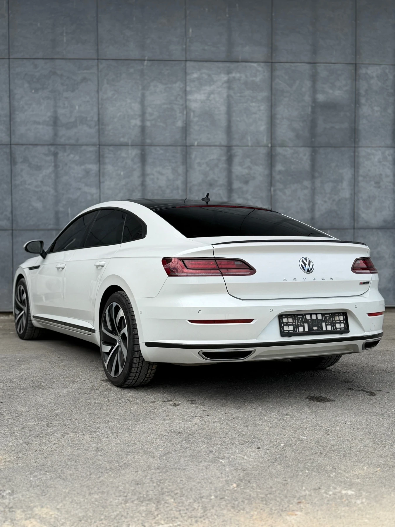 VW Arteon R-line BiTDI 240, снимка 6 - Автомобили и джипове - 55396332