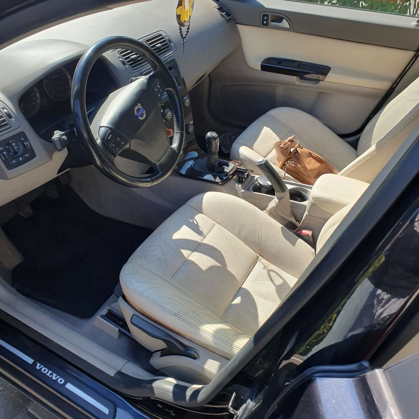 Volvo S40 2.4 бензин/газ, снимка 15 - Автомобили и джипове - 55580892