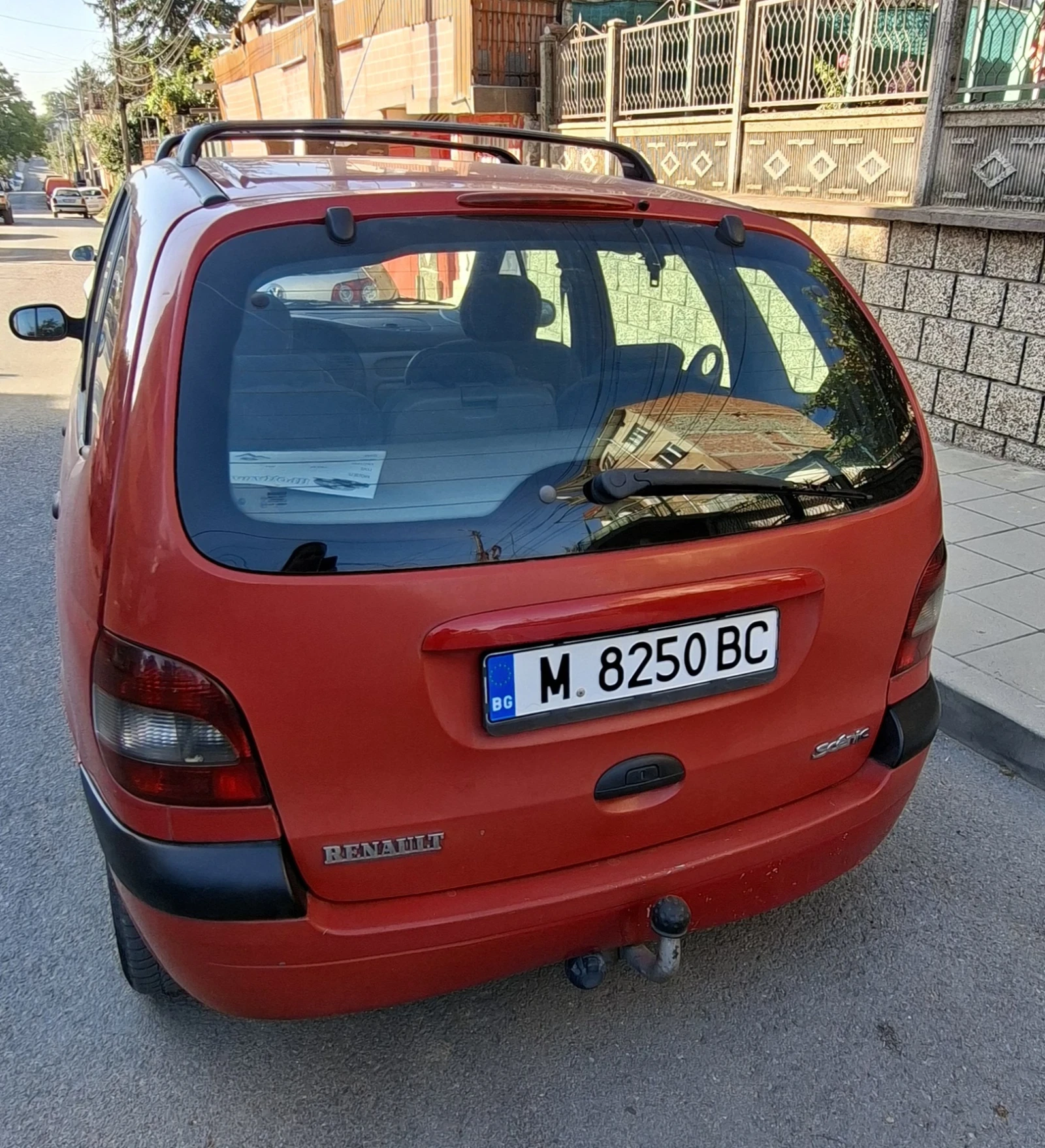 Renault Scenic 1.9 DTI, снимка 3 - Автомобили и джипове - 56334493