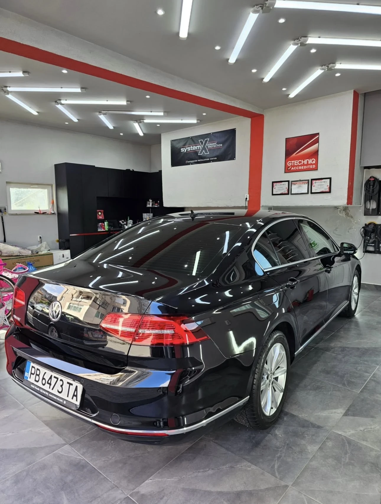 VW Passat, снимка 15 - Автомобили и джипове - 56553192