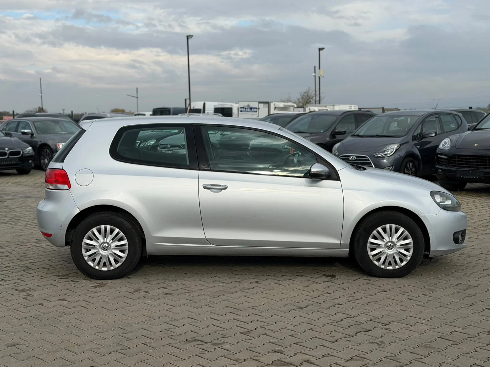 VW Golf / 2.0TDI / 110HP / EURO 5 /, снимка 6 - Автомобили и джипове - 56614839