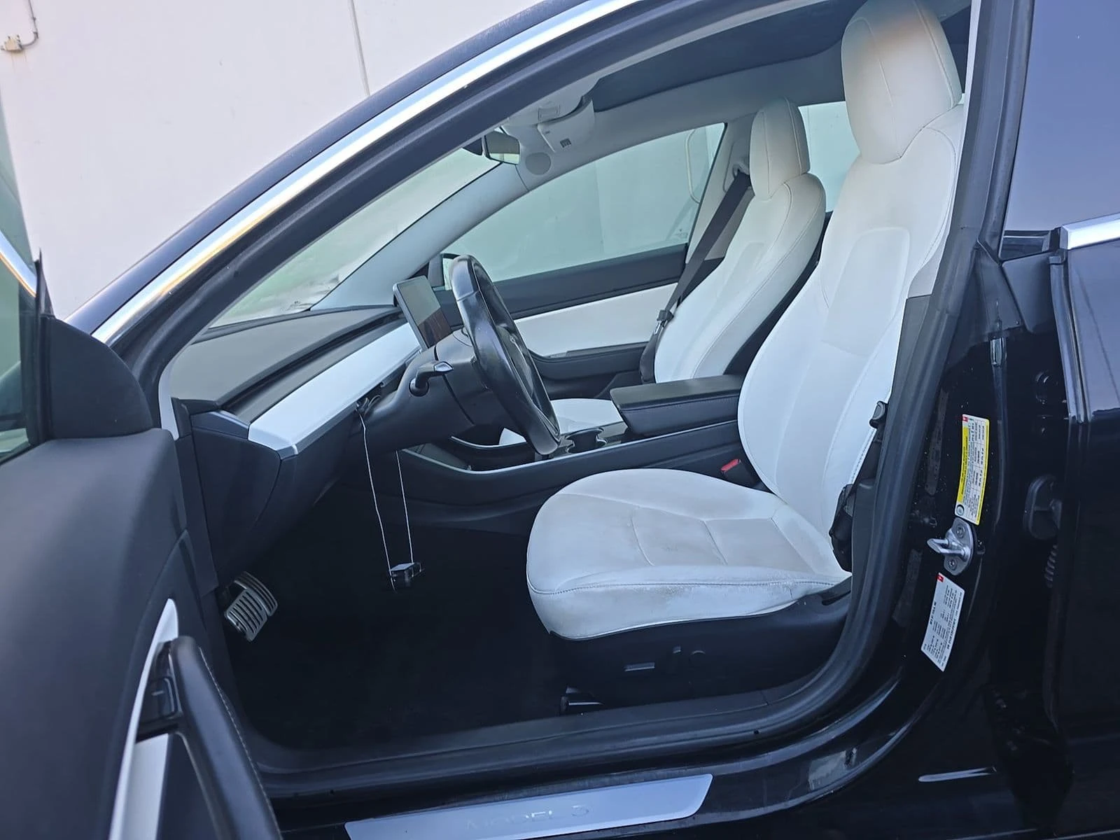 Tesla Model 3 LONG RANGE/ПОДГРЕВ/, снимка 9 - Автомобили и джипове - 56645858