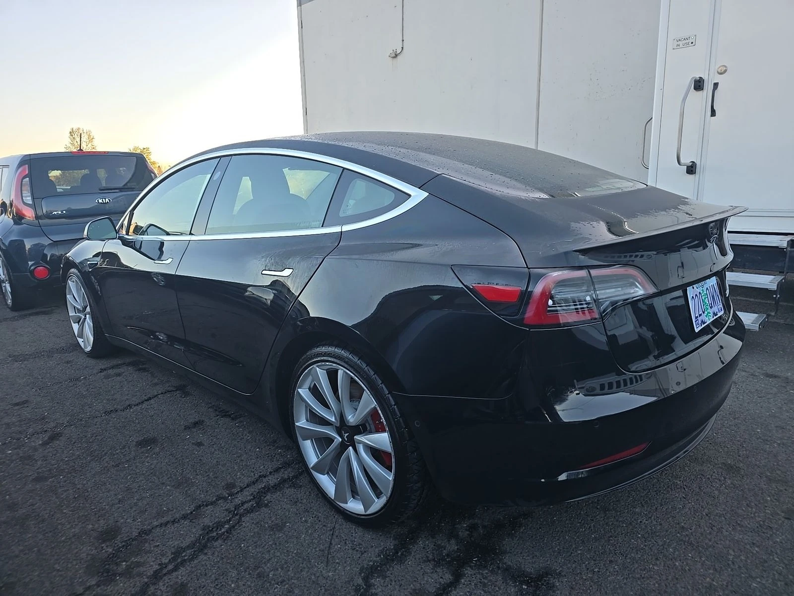 Tesla Model 3 LONG RANGE/ПОДГРЕВ/, снимка 4 - Автомобили и джипове - 56645858