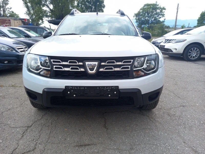 Dacia Duster 1.6i 105k.c.4x4, кожа, снимка 1 - Автомобили и джипове - 45734870