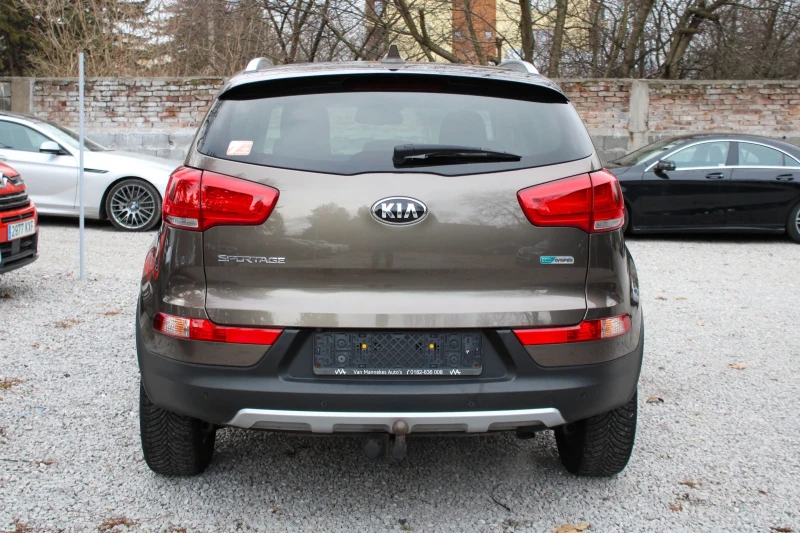 Kia Sportage 1.6GDI EXECUTIVE FACELIFT, снимка 4 - Автомобили и джипове - 48388240