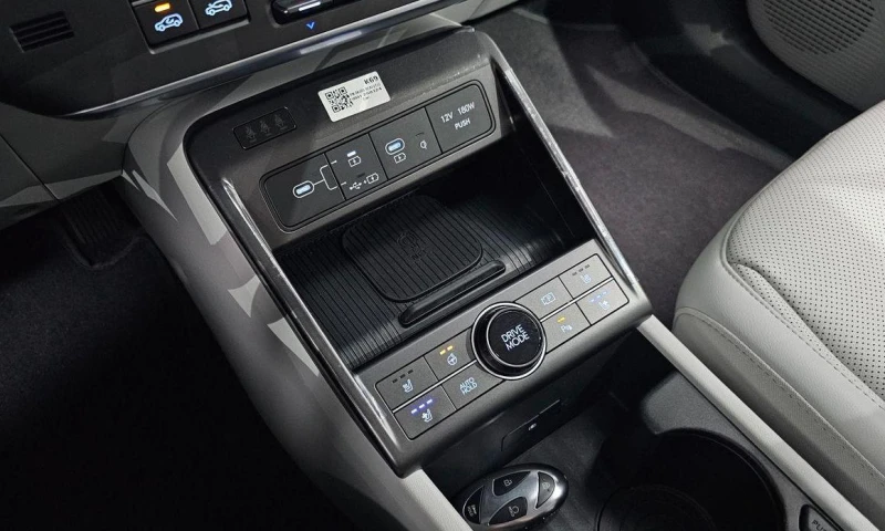 Hyundai Kona Gasoline 1.6 Turbo 2WD Inspiration, снимка 15 - Автомобили и джипове - 52114373