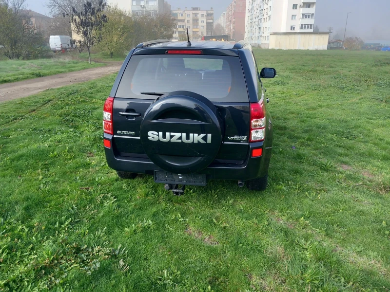 Suzuki Grand vitara 2.0 Бензин , снимка 7 - Автомобили и джипове - 52436697