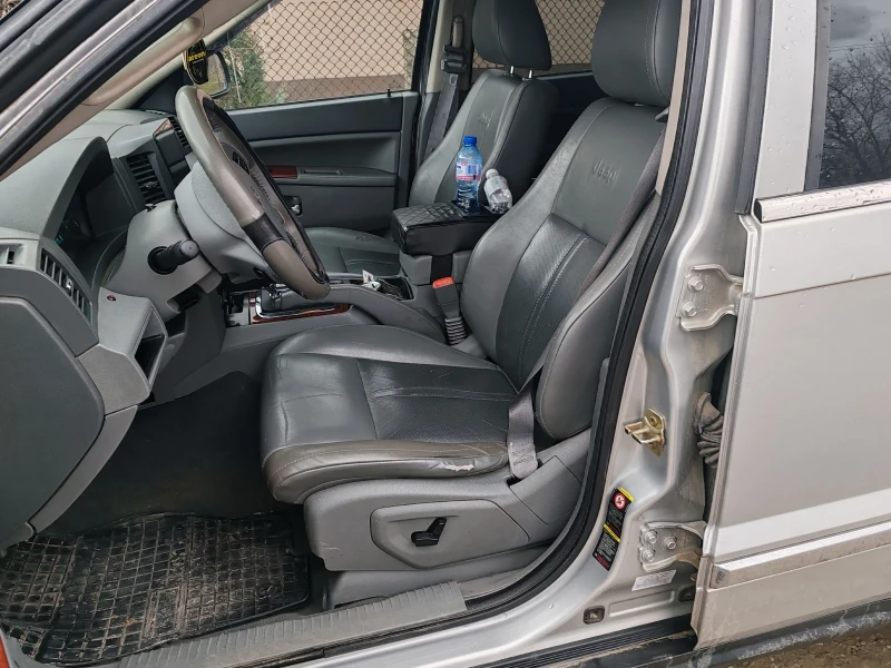 Jeep Grand cherokee, снимка 3 - Автомобили и джипове - 53584310