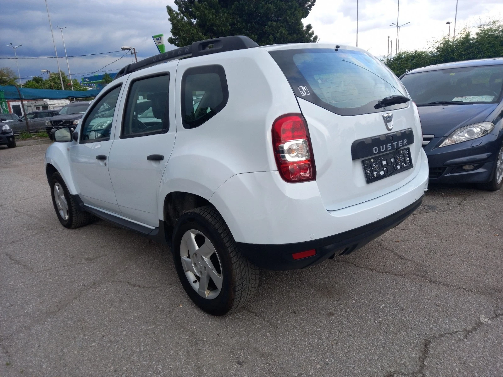 Dacia Duster 1.6i 105k.c.4x4, кожа - изображение 4