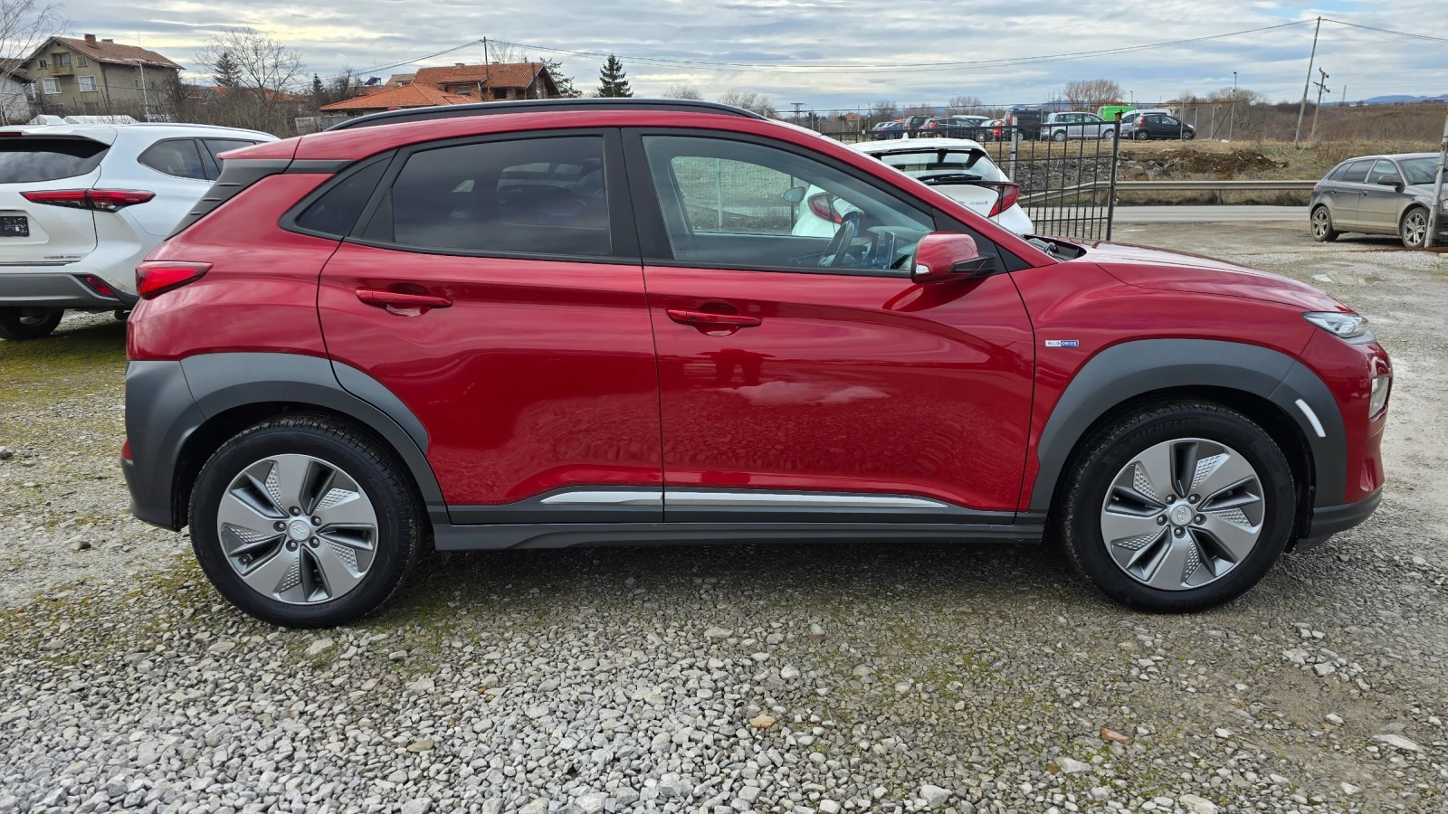 Hyundai Kona 64 KWh / 63 453 km - изображение 5