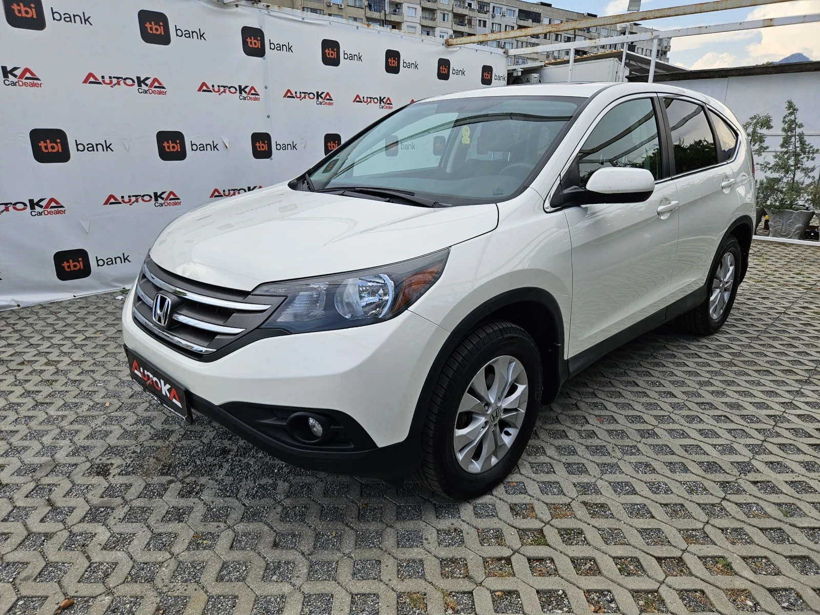 Honda Cr-v 2.4i-188кс= АВТОМАТ= 4х4= ШИБЕДАХ= КАМЕРА= НАВИ - изображение 6