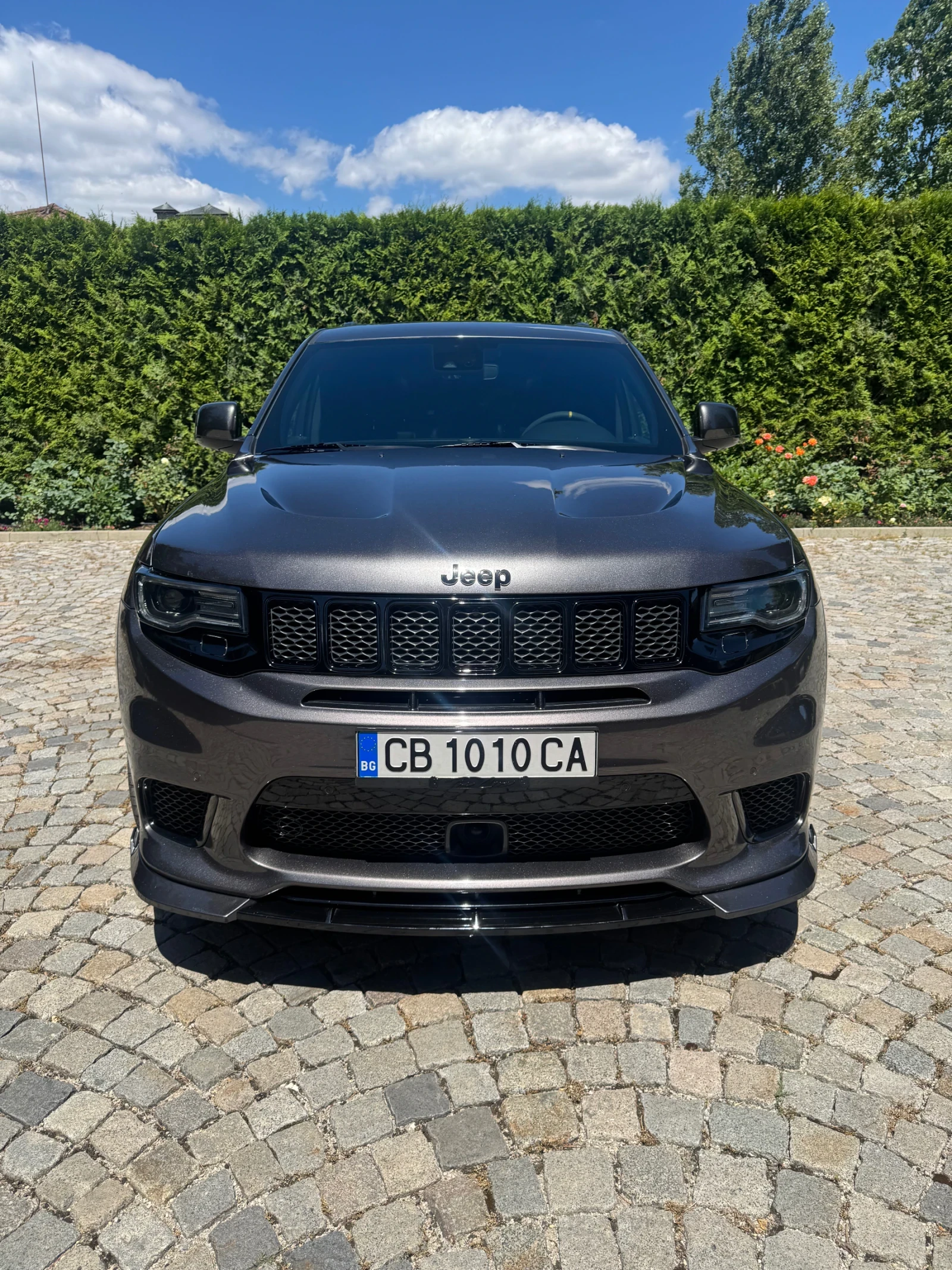 Jeep Grand cherokee Trackhawk, снимка 4 - Автомобили и джипове - 54919251