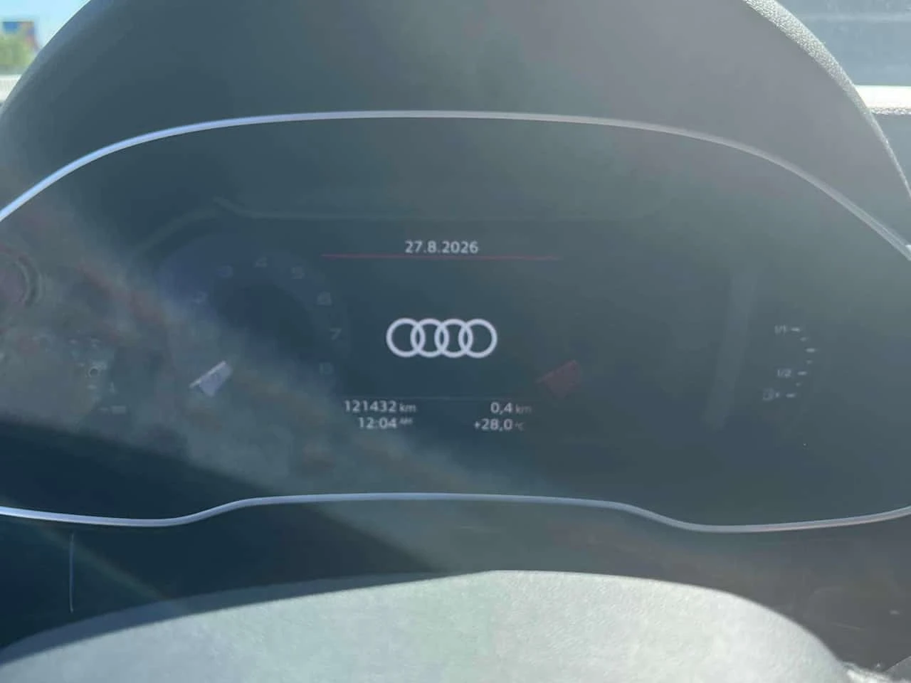 Audi Q3 / ОТ ПРЕДСТАВИТЕЛСТВО / АВТОКРЕДИТ, снимка 8 - Автомобили и джипове - 56228476
