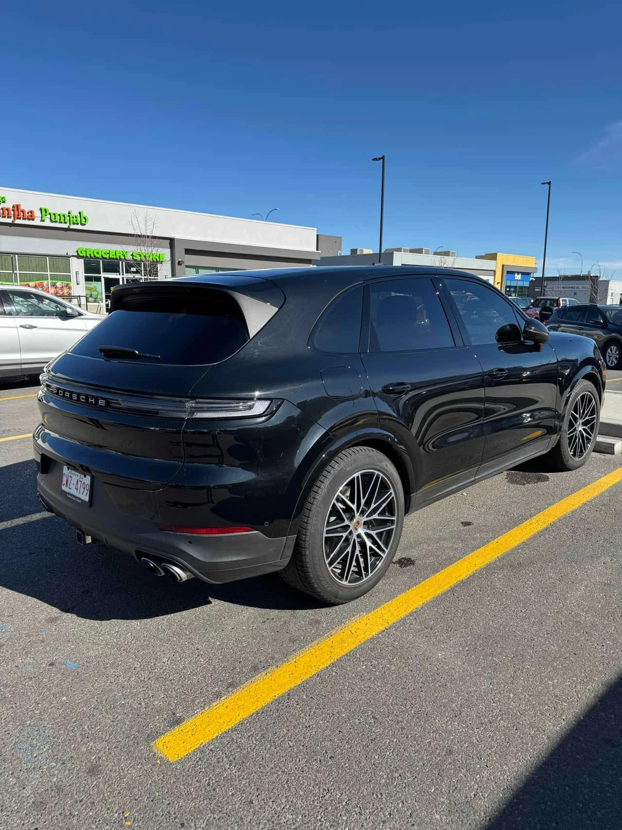 Porsche Cayenne AWD / CARFAX / ОБДУХВАНЕ / ЦЕНА ДО БЪЛГАРИЯ, снимка 7 - Автомобили и джипове - 56327659