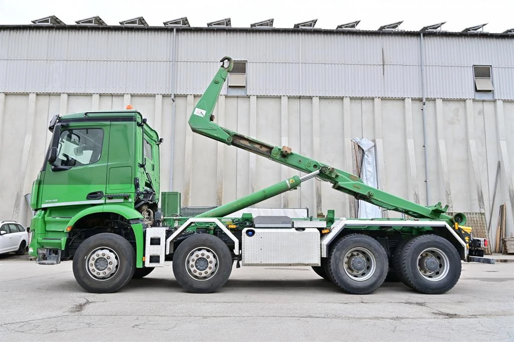 Mercedes-Benz Arocs 3248 Meiler 30т кука с ретардер и теглич, снимка 5 - Камиони - 54045020