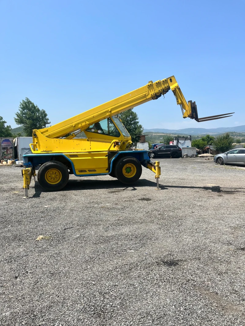 Телескопичен товарач Merlo MERLO 45.21, снимка 8 - Селскостопанска техника - 51317490