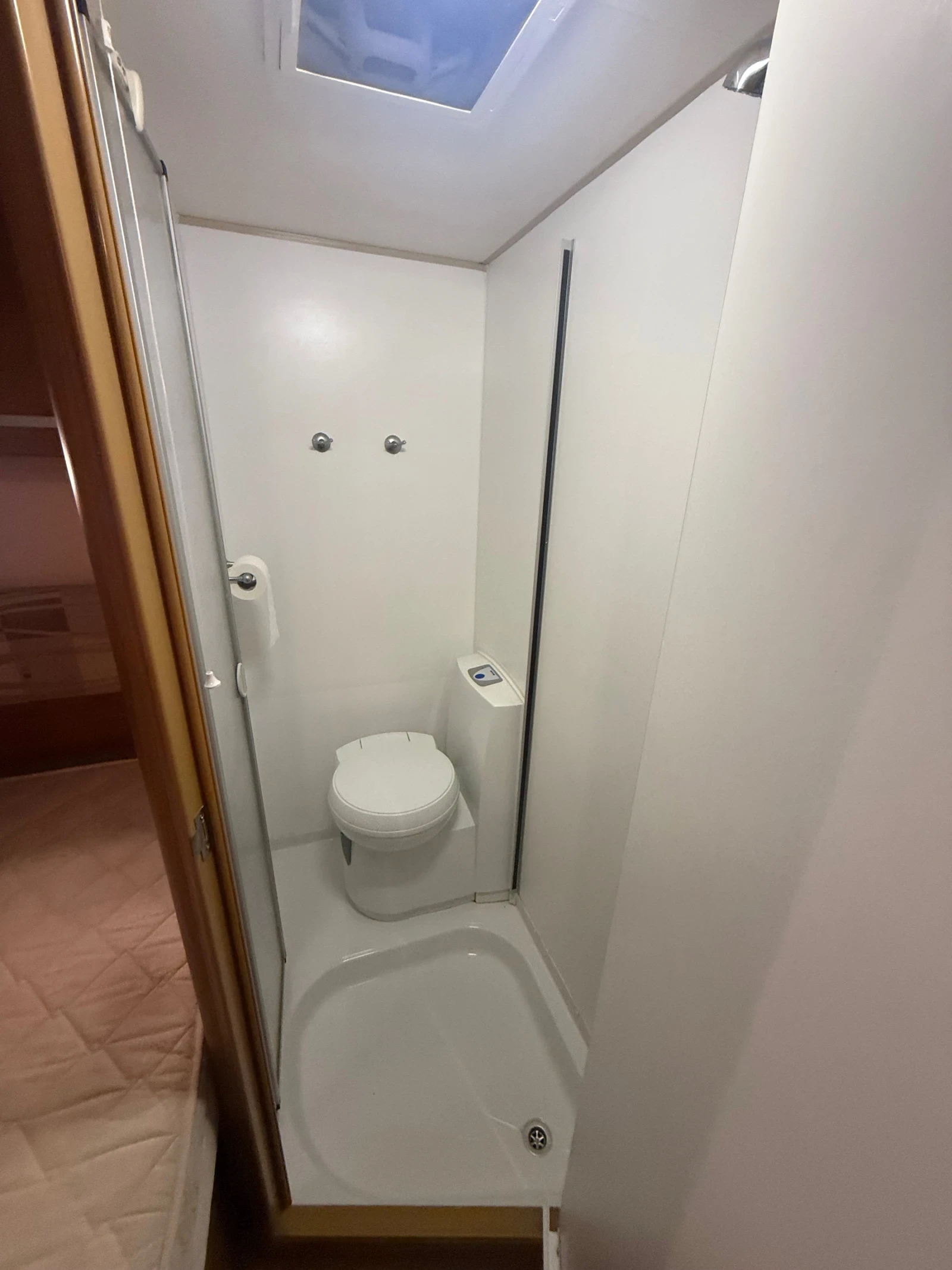 Каравана Tabbert BAILEY PAGEANT S7-ФРЕНСКА СПАЛНЯ/MOVER/ФОРСЕЛТ/TOP - изображение 10