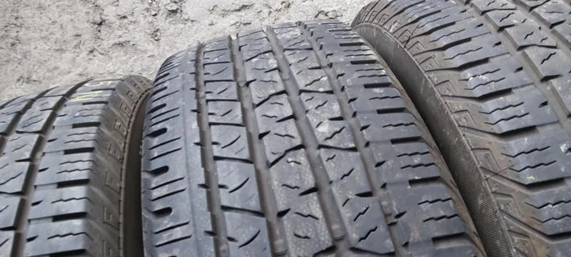 Гуми Всесезонни 265/60R18, снимка 5 - Гуми и джанти - 35134635