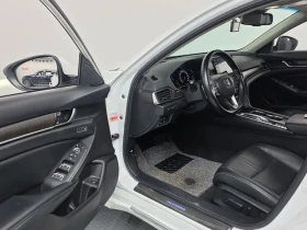 Honda Accord 2.0 Hybrid Touring, снимка 10
