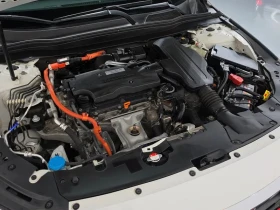 Honda Accord 2.0 Hybrid Touring, снимка 6