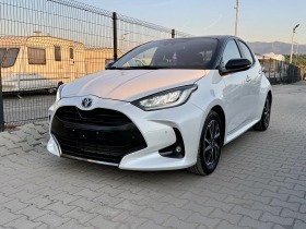 Toyota Yaris Hybrid * Full