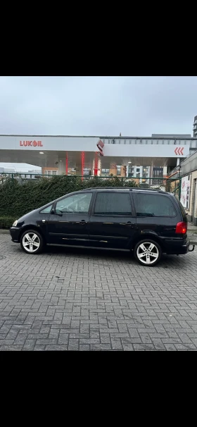 Seat Alhambra 1.9 TDI 6 Скорости Facelift, снимка 3