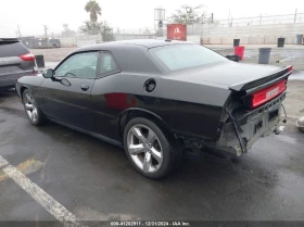 Dodge Challenger 5.7L V-8 VVT, 372HP Rear Wheel Drive, снимка 10