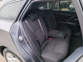 Toyota Avensis 2.0i-152кс-ШВЕЙЦАРИЯ-РЪЧКА-6ск, снимка 11