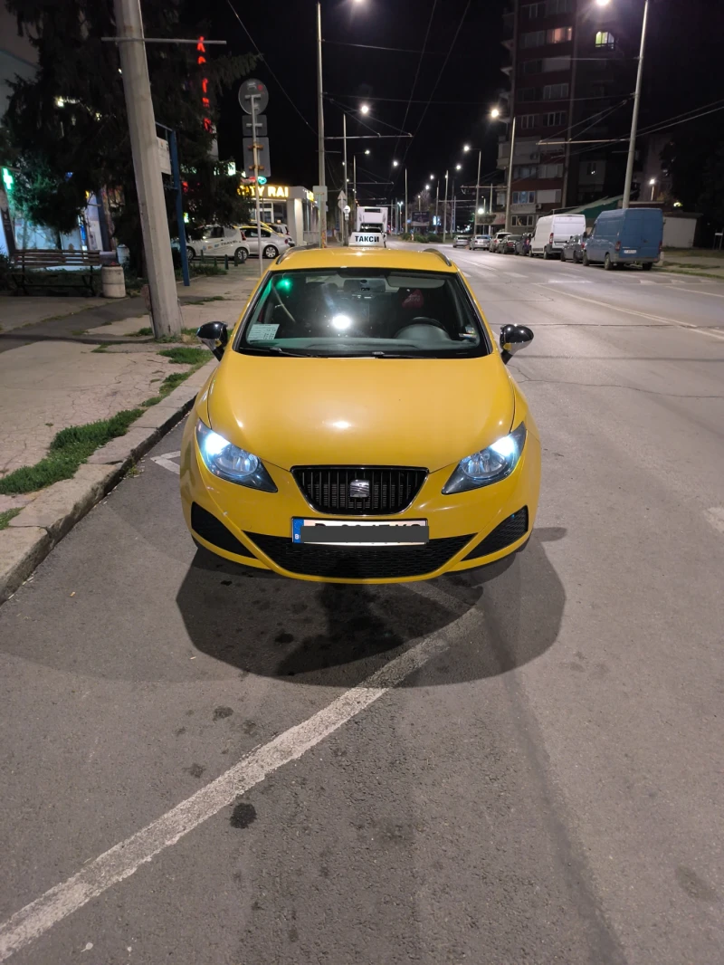 Seat Ibiza Комби, снимка 1 - Автомобили и джипове - 47198943