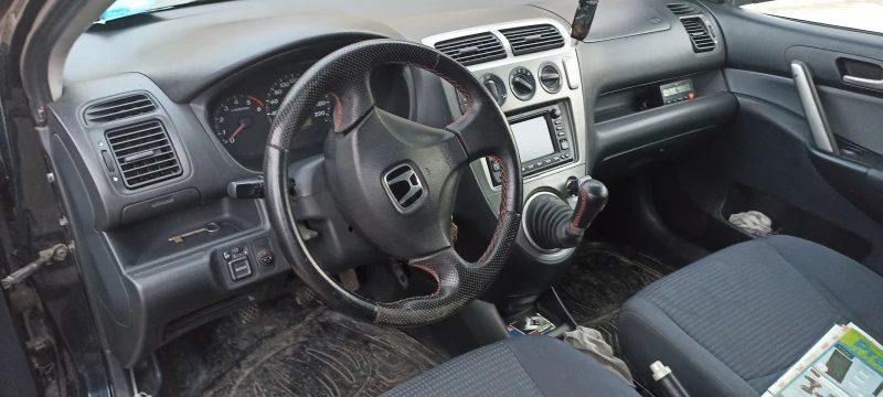 Honda Civic 1.7 cdti, снимка 6 - Автомобили и джипове - 49201064