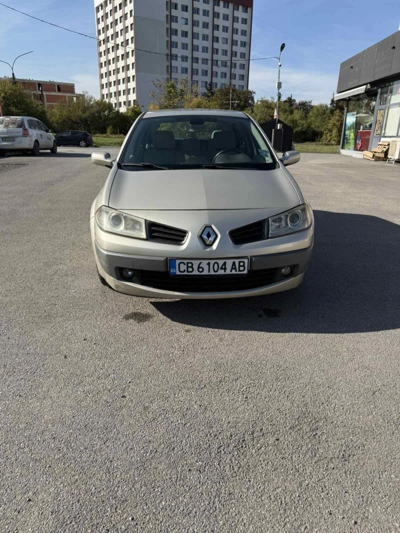 Renault Megane, снимка 7 - Автомобили и джипове - 47570874