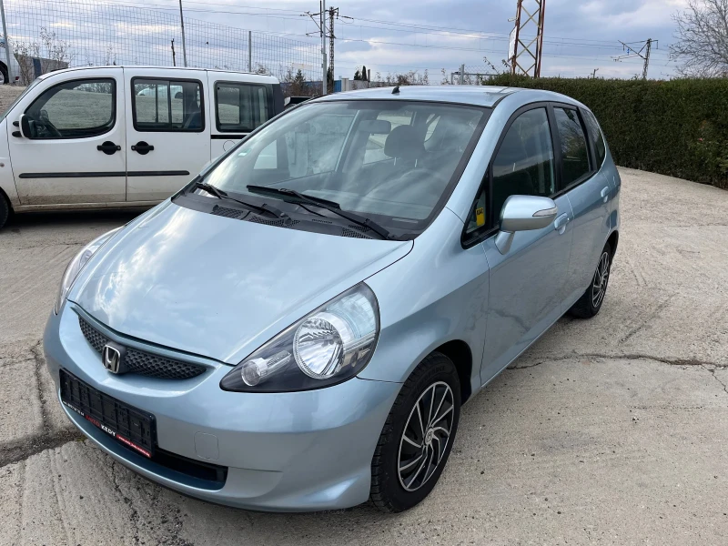 Honda Jazz 1.4i, снимка 2 - Автомобили и джипове - 48124933