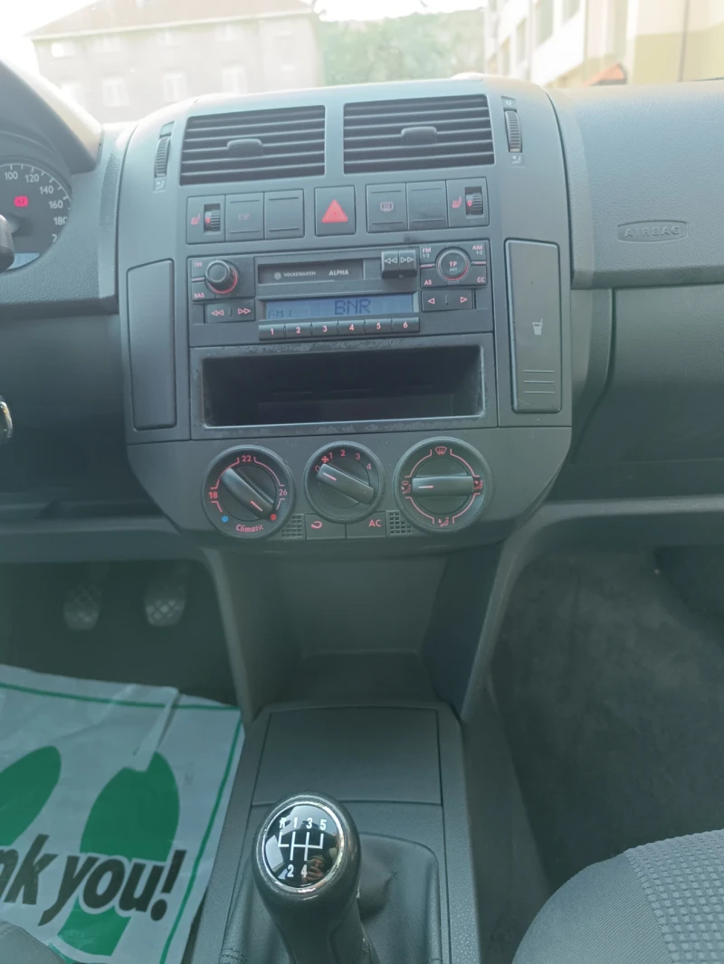 VW Polo 1.2, снимка 11 - Автомобили и джипове - 48323705