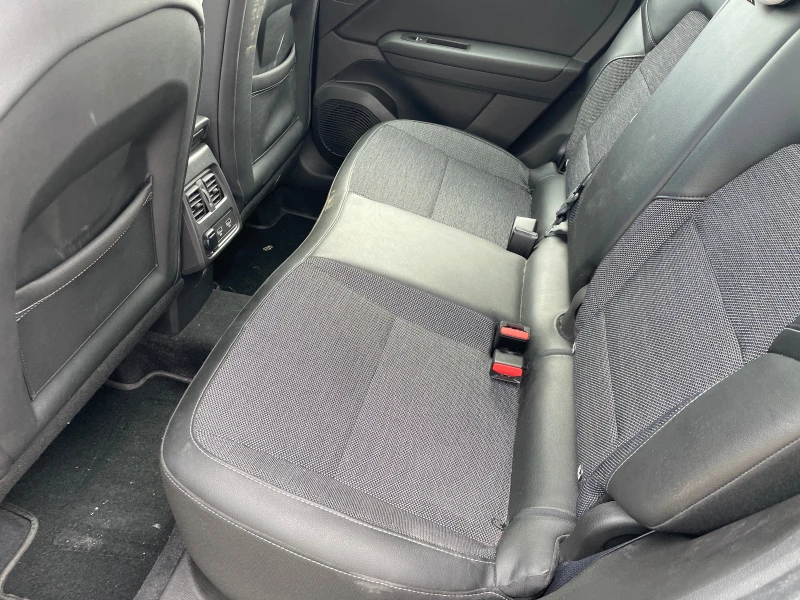 Renault Captur 1.3TCe, снимка 10 - Автомобили и джипове - 49851144