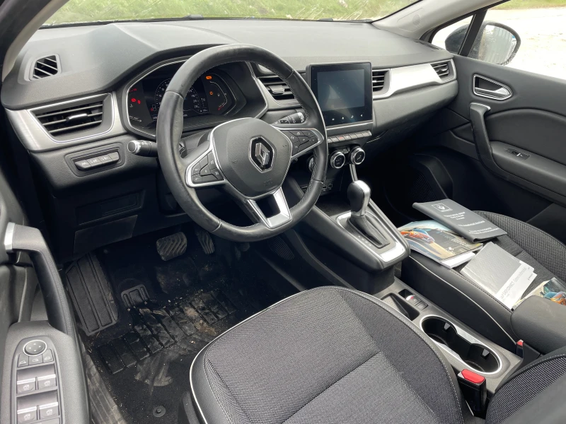 Renault Captur 1.3TCe, снимка 7 - Автомобили и джипове - 49851144