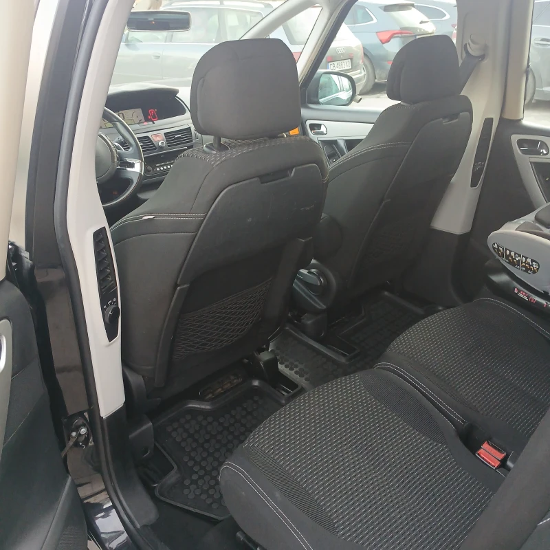 Citroen C4 Picasso, снимка 17 - Автомобили и джипове - 52928712