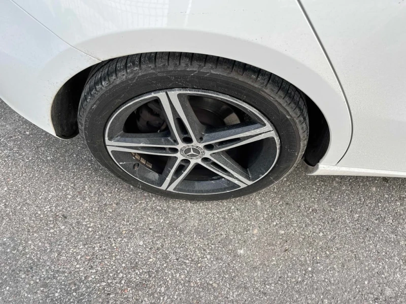 Mercedes-Benz A 250 * CARFAX * ЦЕНА ДО БГ, снимка 5 - Автомобили и джипове - 53036462