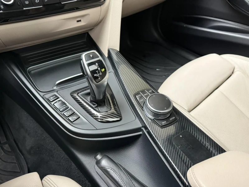 BMW 340 XI / КАМЕРА / ПОДГРЕВ, снимка 13 - Автомобили и джипове - 53459118