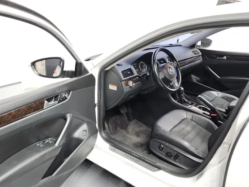 VW Passat 2.0 Tdi B7 - изображение 10